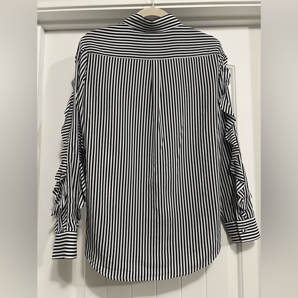 Banana Republic Dillon Black Blouse White Vertical Stripe Button Down Ruffle Top - Picture 3 of 13